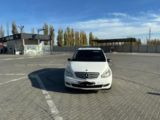 Mercedes B-Class