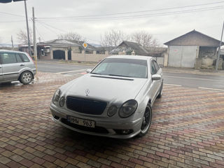 Mercedes E-Class