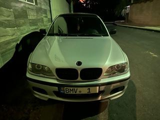 BMW 3 Series foto 4