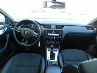 Skoda Octavia foto 8