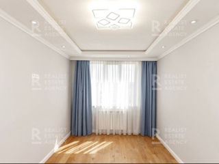 Apartament cu 2 camere, 70 m², Buiucani, Chișinău foto 4