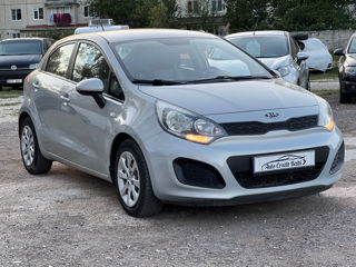 KIA Rio foto 9