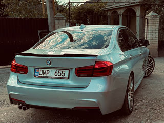 BMW 3 Series foto 8