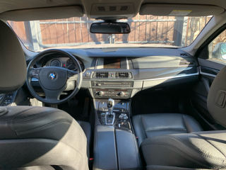 BMW 5 Series foto 7