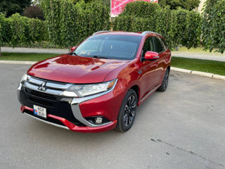 Mitsubishi Outlander foto 3