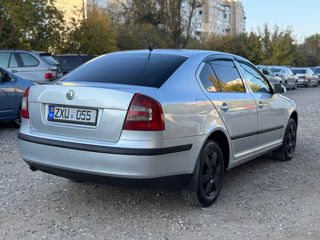 Skoda Octavia foto 3