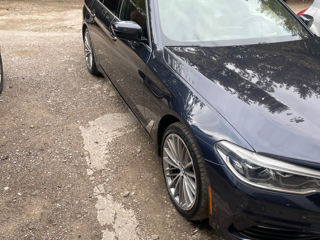 BMW 5 Series foto 6