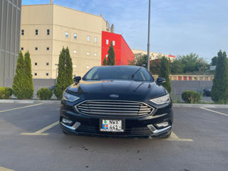 Ford Fusion foto 4