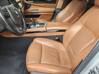 BMW 7 Series foto 6