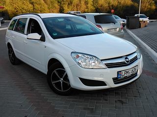 Opel Astra foto 4