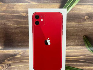 Iphone 11 RED - Păstrat bine! foto 2