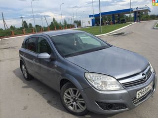 Opel Astra foto 8