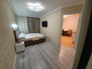 Apartament cu 2 camere, 45 m², Buiucani, Chișinău foto 3