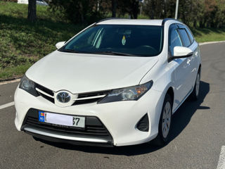 Toyota Auris foto 2