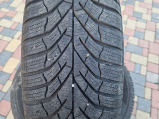 Kumho 215/65/16 foto 2