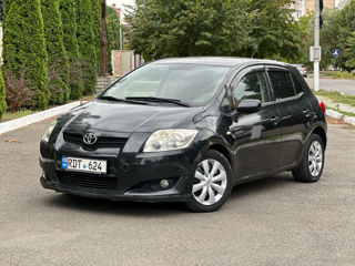 Toyota Auris foto 1