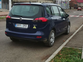 Opel Zafira foto 3