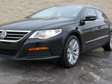 Volkswagen Passat CC foto 2