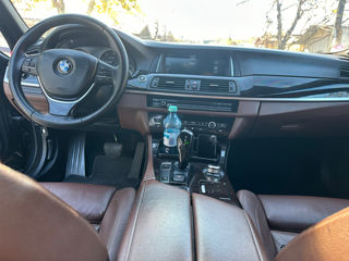 BMW 5 Series foto 7