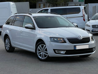 Skoda Octavia foto 4