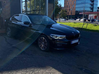 BMW 5 Series foto 2