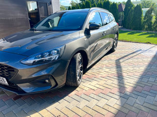 Ford Focus ST foto 2