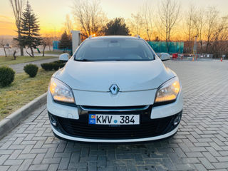 Renault Megane foto 2