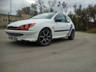 Peugeot 206 foto 2