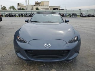 Mazda MX-5 foto 2