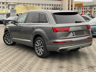 Audi Q7 foto 5