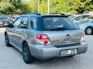 Subaru Impreza foto 6