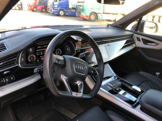 Audi Q7 foto 8