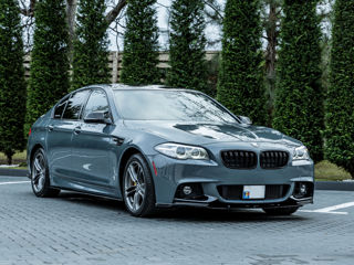 BMW 5 Series foto 3