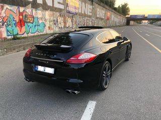 Porsche Panamera foto 3