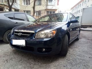 KIA Cerato foto 4