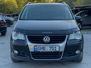 Volkswagen Touran foto 5