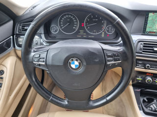 BMW 5 Series foto 11