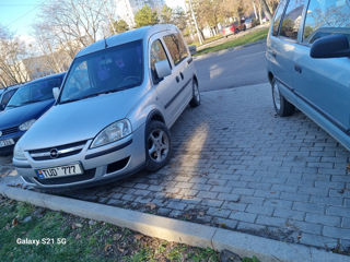 Opel Combo foto 2