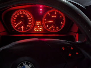 BMW 5 Series foto 3