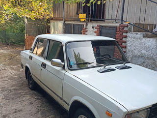 Lada / ВАЗ 2105 foto 1