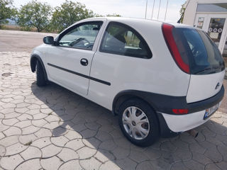 Opel Corsa foto 6