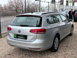 Volkswagen Passat foto 6