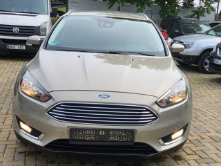 Ford Focus foto 16