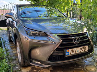 Lexus NX Series foto 2