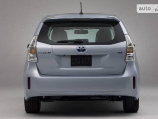 Toyota prius V  piese запчасти foto 5