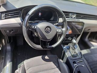 Volkswagen Passat foto 8