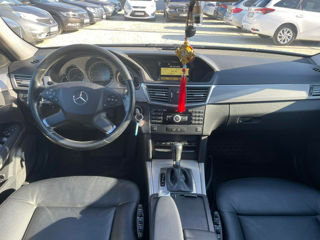 Mercedes E-Class foto 5