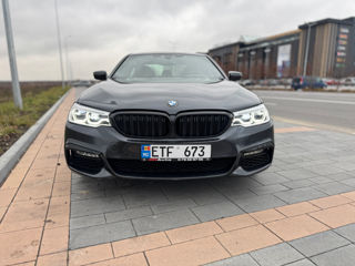 BMW 5 Series foto 2