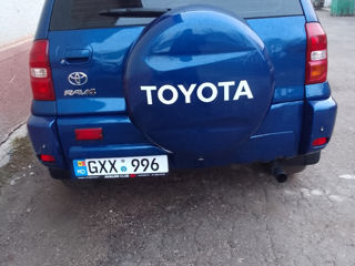 Toyota Rav 4 foto 2