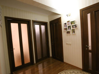 Apartament cu 3 camere, 95 m², Telecentru, Chișinău foto 5